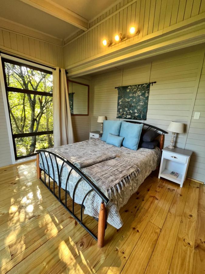 Moonriver Cottage, Prime Lagoon Views & Solar Power 克尼斯纳 外观 照片