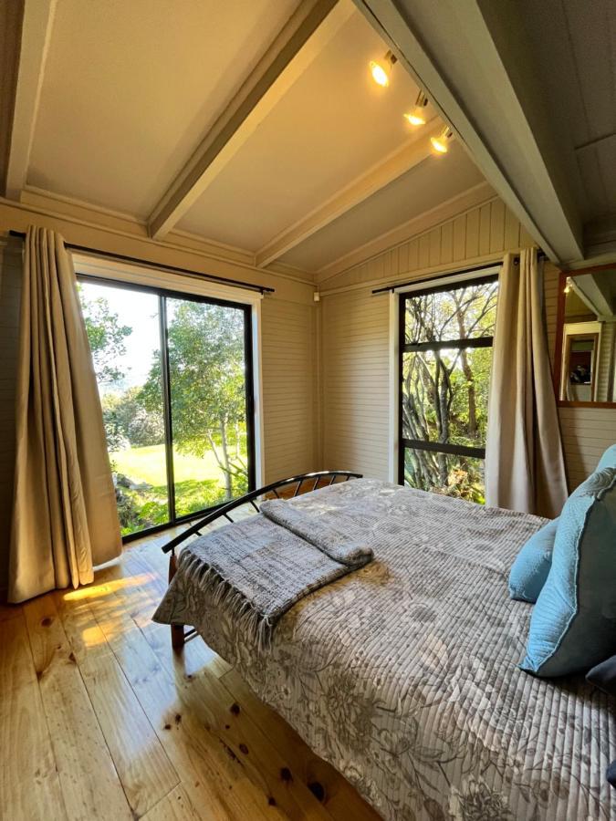 Moonriver Cottage, Prime Lagoon Views & Solar Power 克尼斯纳 外观 照片